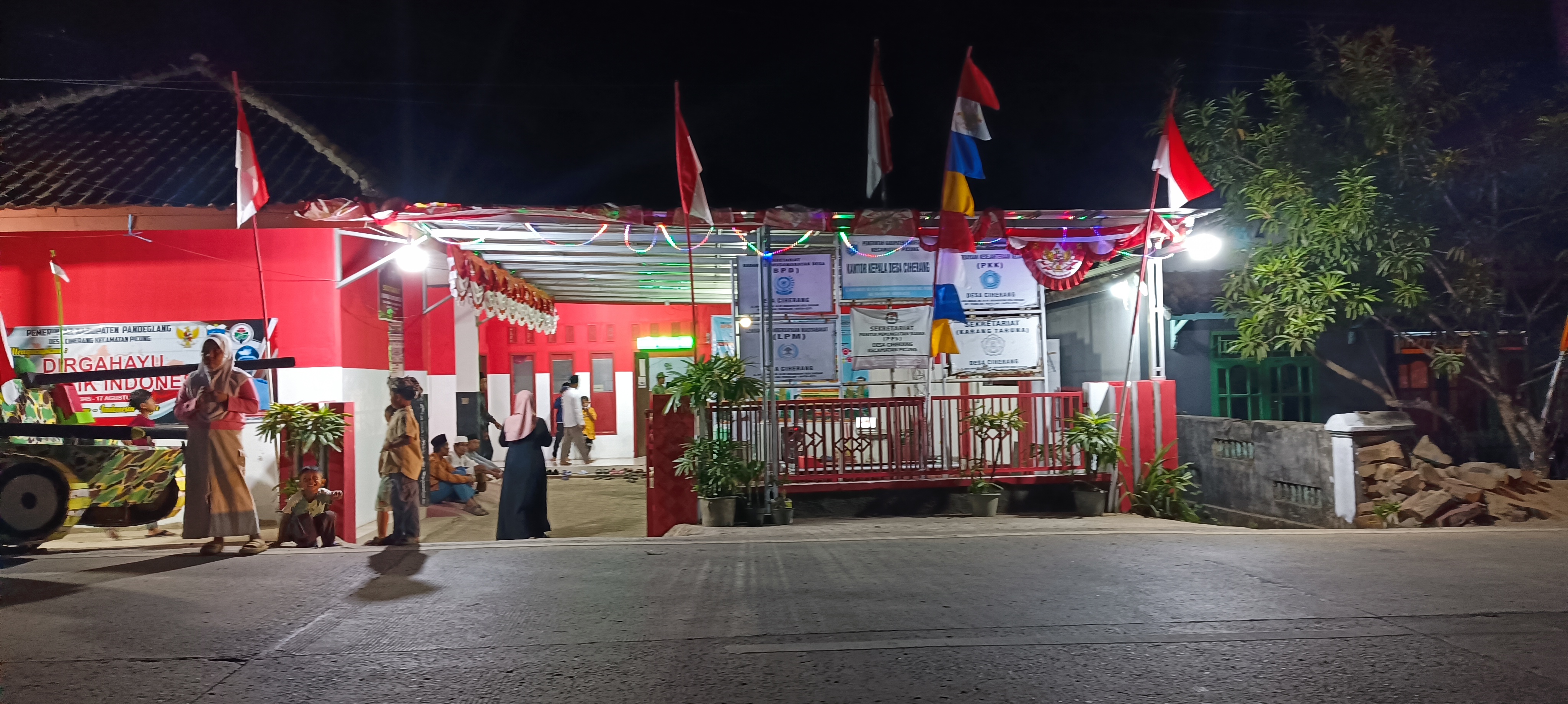 Kantor Desa Ciherang